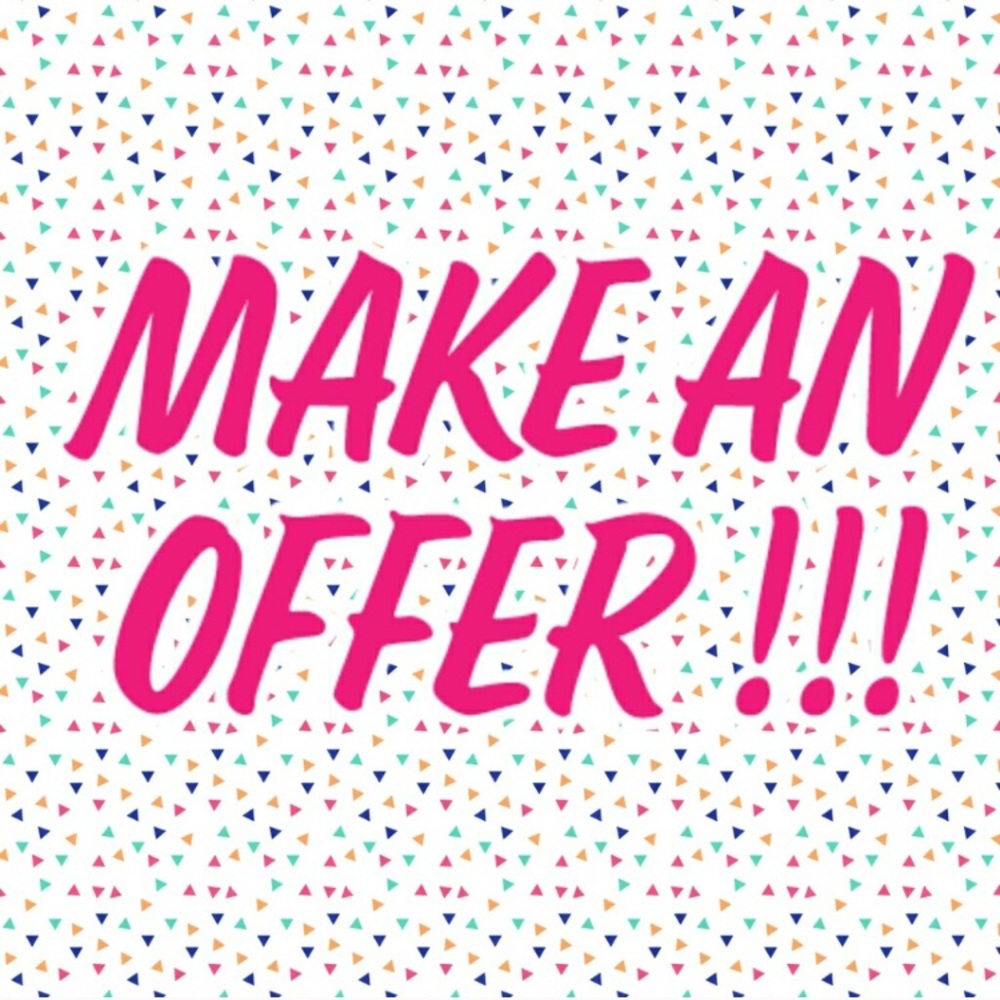 SEE SOMETHING ON MY PAGE YOU LIKE?? MAKE AN OFFER!